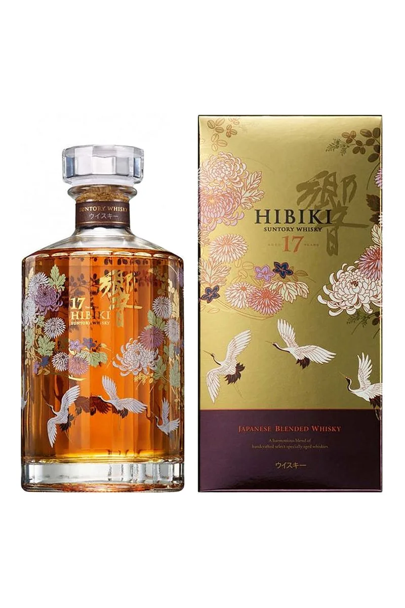 Hibiki 17 Year Old Kacho Fugetsu Limited Edition Blended Suntory Whisky bottle